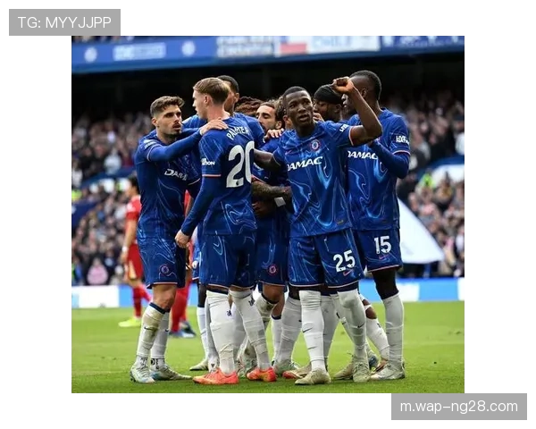 巴黎前场压迫致切尔西门将失误 进攻转换效率决定比赛 巴黎前场压迫致切尔西门将失误 进攻转换效率决定比赛